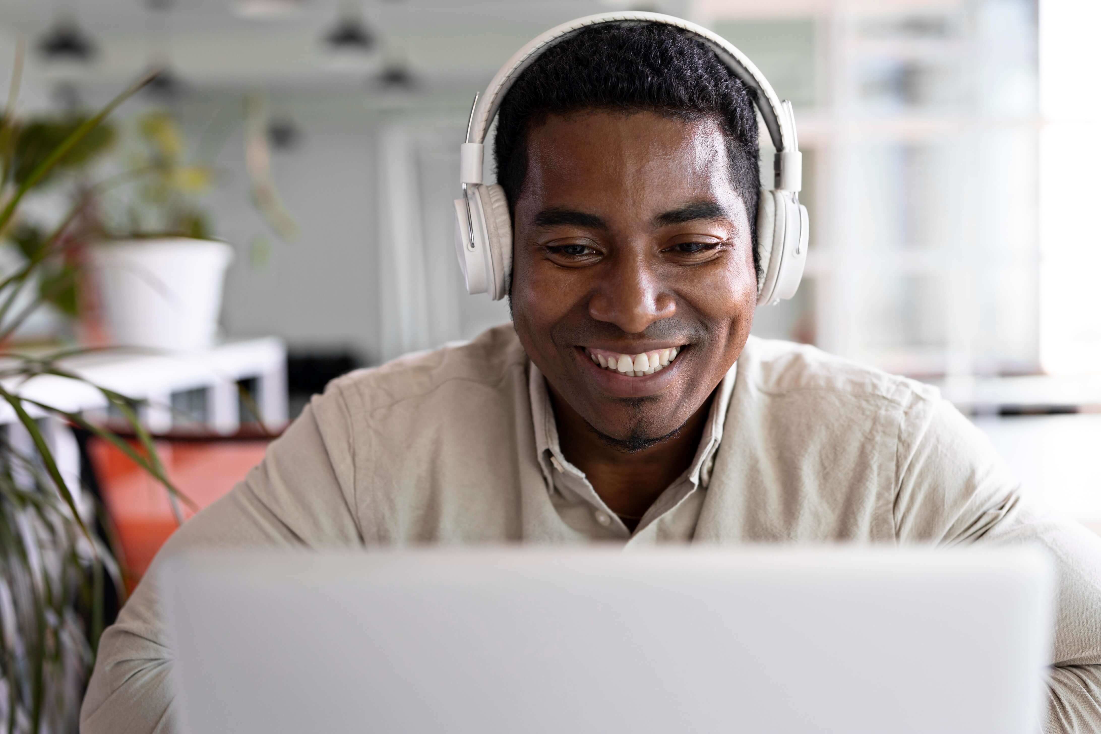 Employee engaging in meeting on company intranet